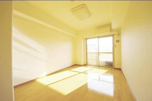 レジディア南行徳の物件内観写真